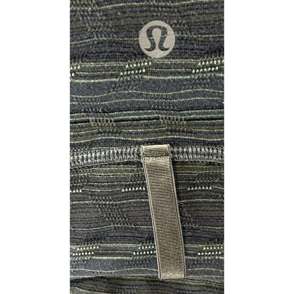 Lululemon Jacket  Women Size 6 Olive Heather Hooded Zipper  Nulu Define Yoga - Picture 9 of 10